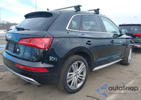 2018 Audi Q5 2.0T Premium/2.0T Tech Premium z USA, uszkodzony, nr VIN WA1BNAFY0J2238850